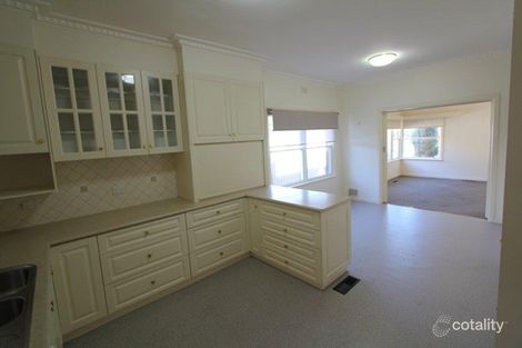 Property photo of 1/518 Sherrard Street Black Hill VIC 3350