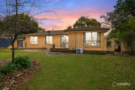 Property photo of 5 Duffus Place Wanniassa ACT 2903