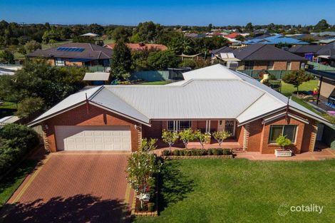 Property photo of 17 Lachlan Way Dubbo NSW 2830