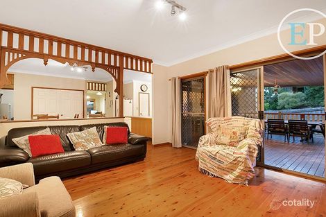 Property photo of 34 Hillenvale Avenue Arana Hills QLD 4054