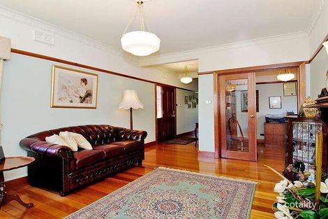 Property photo of 60 Bulla Road Strathmore VIC 3041