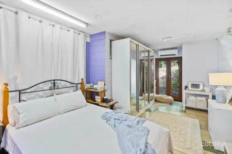 Property photo of 21 Slate Close Brinsmead QLD 4870