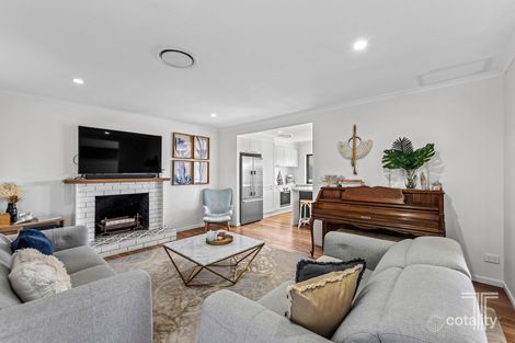 Property photo of 32 Bridle Street Mansfield QLD 4122