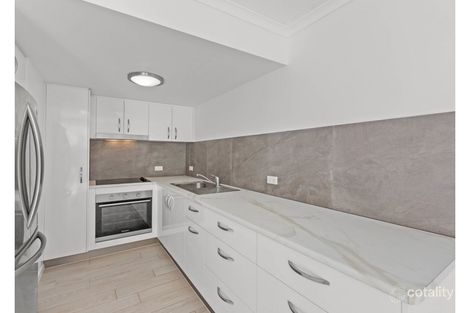 Property photo of 4/199 Surf Parade Surfers Paradise QLD 4217