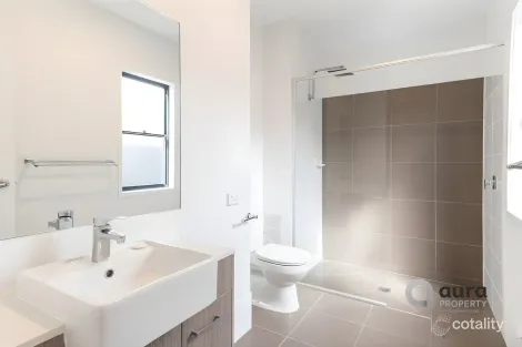 Property photo of 44 Sunshine Crescent Caloundra West QLD 4551