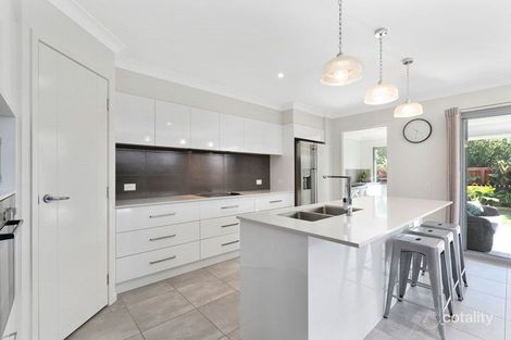 Property photo of 7 Vincent Avenue Sippy Downs QLD 4556