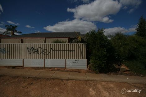 Property photo of 2 Walter Court Old Reynella SA 5161