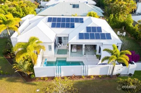 Property photo of 2 Crestview Drive Peregian Springs QLD 4573