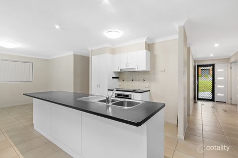 Property photo of 145 Englefield Road Oxley QLD 4075