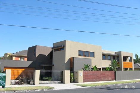 30 Langdon Rd, Caulfield North, VIC 3161