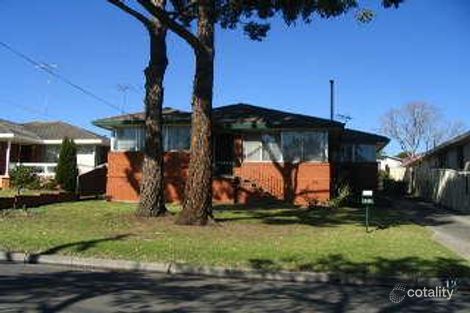 12 Jacaranda Dr, Georges Hall, NSW 2198