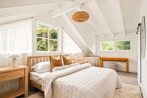 Property photo of 21 Joseph Street Avalon Beach NSW 2107