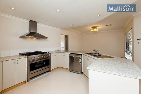 Property photo of 19 St Albans Promenade Canning Vale WA 6155