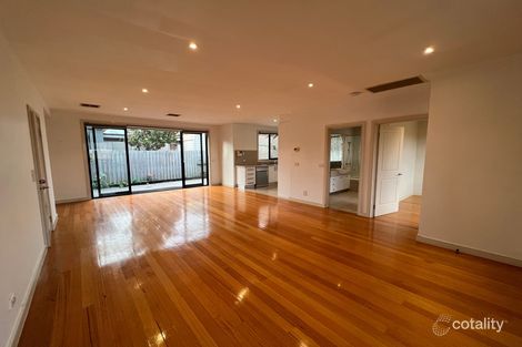 Property photo of 2/27 Grice Crescent Essendon VIC 3040