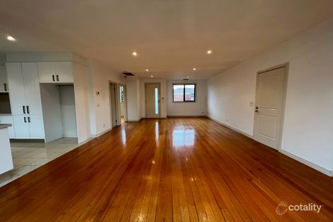 Property photo of 2/27 Grice Crescent Essendon VIC 3040