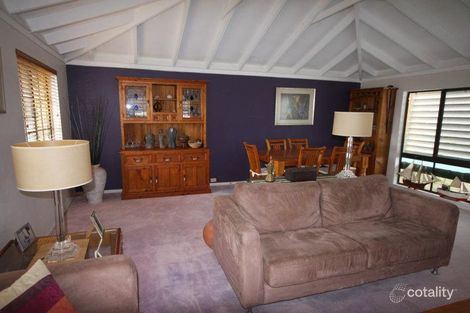 8 Bombala Cres, Rainbow Beach, QLD 4581