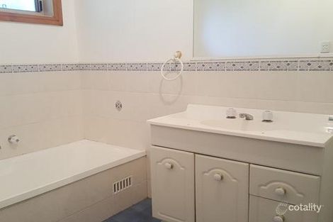 Property photo of 39 Narooma Road Niagara Park NSW 2250