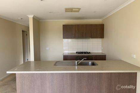 Property photo of 20 Field Street Manor Lakes VIC 3024