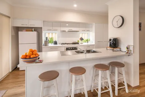 Property photo of 6 Andon Link Yalyalup WA 6280