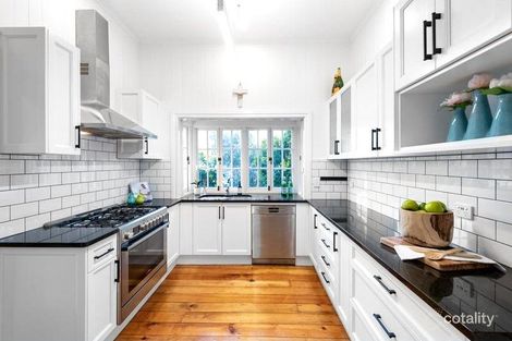 Property photo of 7 Bentinck Street Sherwood QLD 4075