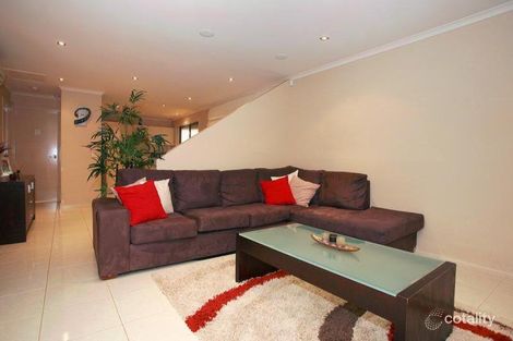 Property photo of 14 Bohemia Crescent Pakenham VIC 3810
