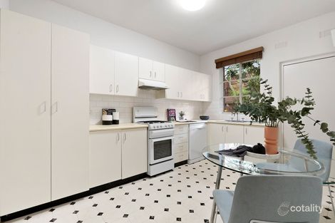 Property photo of 4/58-60 Queens Road Melbourne VIC 3004