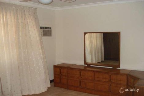 Property photo of 4 Waverley Road Coolbellup WA 6163