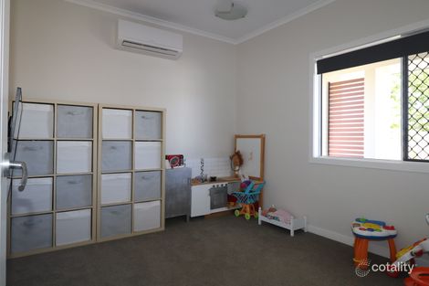Property photo of 18 Huntsmans Crescent Shaw QLD 4818