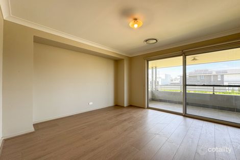 Property photo of 17 Doubletail Lane Denham Court NSW 2565