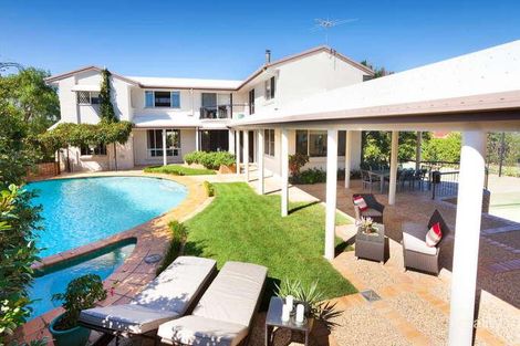 Property photo of 3 Sutherland Court Mount Ommaney QLD 4074