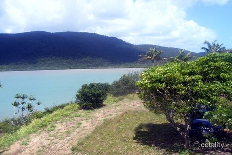 Property photo of 3264 Shute Harbour Road Shute Harbour QLD 4802