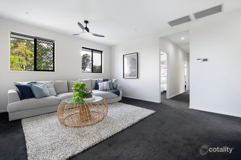 Property photo of 15 Loop Road Lower Beechmont QLD 4211