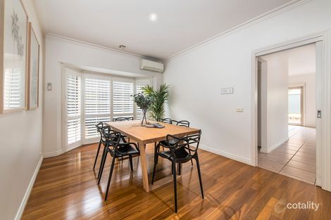 Property photo of 25 Hutchinson Drive Kew VIC 3101