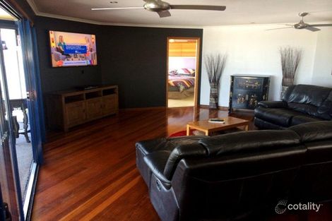 Property photo of 23 Coral Ridge Drive Eimeo QLD 4740
