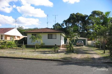 Property photo of 17 Vera Avenue Lemon Tree Passage NSW 2319