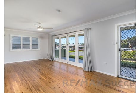 Property photo of 17 McNamara Street Centenary Heights QLD 4350