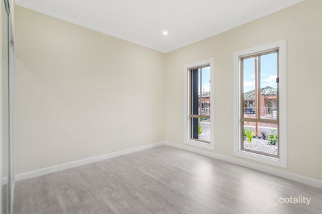 Property photo of 92 Somervaille Drive Catherine Field NSW 2557