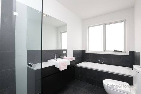 Property photo of 3/4 Turnbull Court Brunswick West VIC 3055