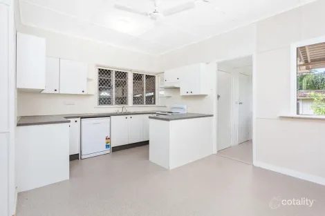 Property photo of 184 Grimley Street Koongal QLD 4701