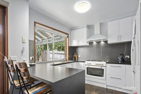 Property photo of 86 Oakgrove Drive Narre Warren South VIC 3805