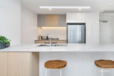 Property photo of 211/68-72 Sir Fred Schonell Drive St Lucia QLD 4067