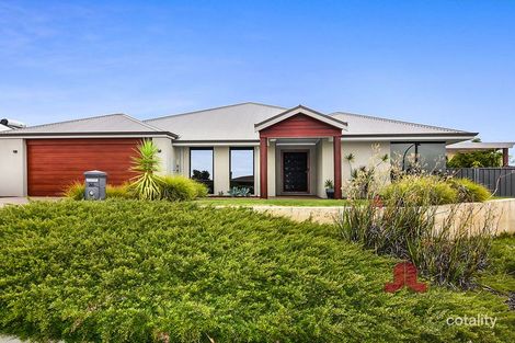 Property photo of 26 Henslagh Turn Australind WA 6233