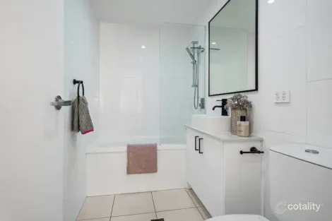 Property photo of 401/20 Playfield Street Chermside QLD 4032