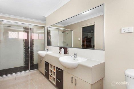 Property photo of 13 Franklin Drive Mount Louisa QLD 4814