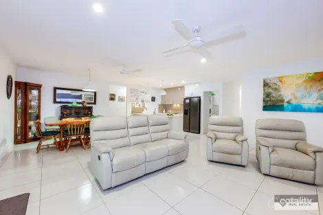 Property photo of 7 Yates Court Kepnock QLD 4670