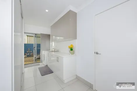Property photo of 7 Yates Court Kepnock QLD 4670