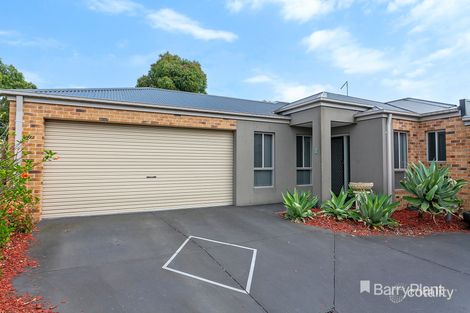3/10 Azure Ct, Pakenham, VIC 3810