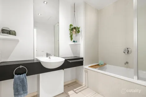 Property photo of 21A/10 Clifton Street Prahran VIC 3181