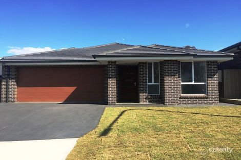 13 Flight Cct, Middleton Grange, NSW 2171