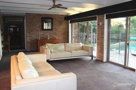 Property photo of 14 McCutcheon Close Mount Eliza VIC 3930